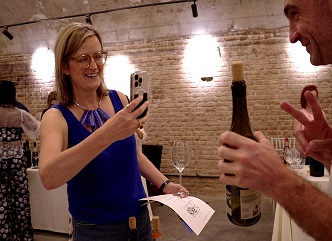 „შთამბეჭდავია ის მზარდი ხარისხი და მრავალფეროვნება, რაც დღეს ქართულ ღვინოში შეინიშნება“, - ბრიტანელი ღვინის მაგისტრი სარა ებოტი