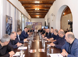 გარემოს დაცვისა და სოფლის მეურნეობის მინისტრი დავით სონღულაშვილი კახეთში რთველის მიმდინარეობის პროცესს გაეცნო