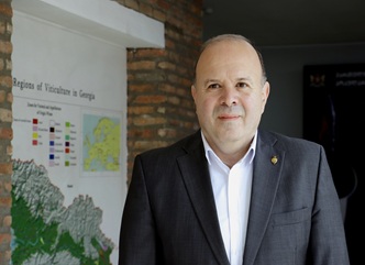 ვენახების გაშენების თანხმობის აღება მოუწევს მხოლოდ იმ პირებს, რომლებიც გეგმავენ სამეწარმეო საქმიანობას და არსებული ტენდენციის გათვალისწინებით  წლიურად 100-მდე პოტენციურ მწარმოებელს შეეხება   