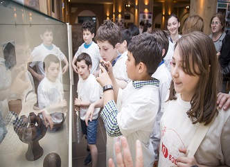 On The 100th Anniversary of Independence of Georgia School Students Visited The Wine Museum