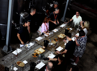 With the financial support of the National Wine Agency and the organization of the international marketing company “Meiburg Wine Media,” a wine tour was carried out in Georgia.